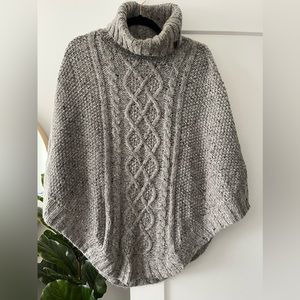 Roots | Knit Poncho